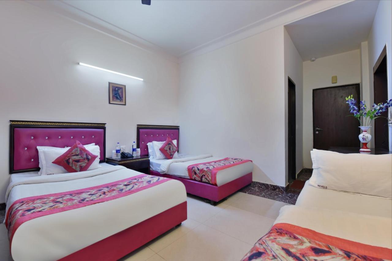 Hotel Revels By A1Rooms Neu-Delhi Exterior foto